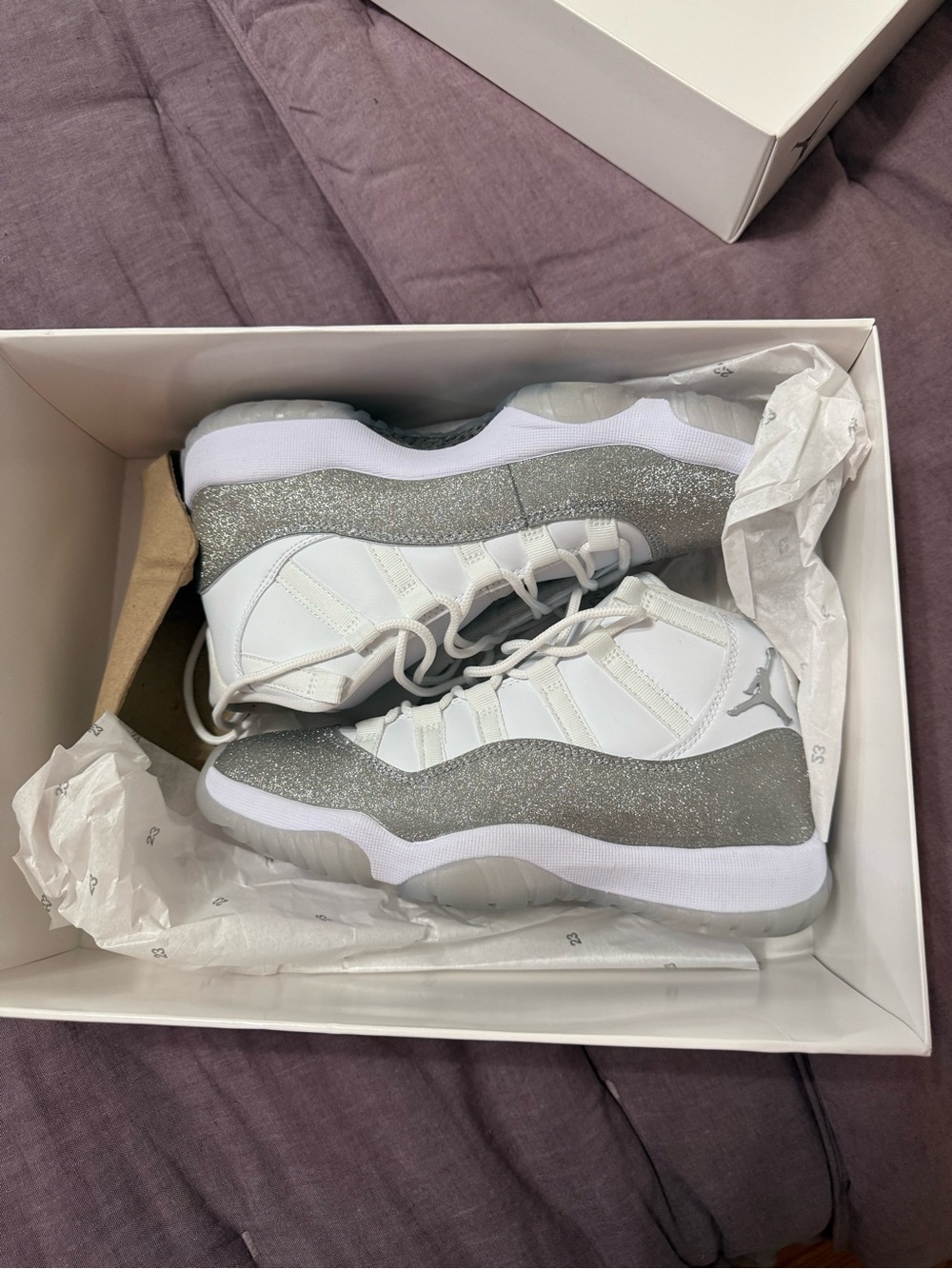 Jordan WMNS Air Jordan 11 Retro White Metallic Silver